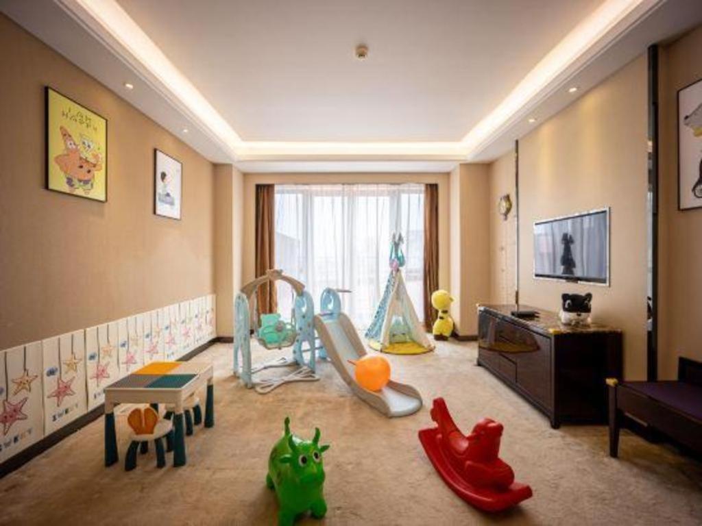 Eurasia Convention International Hotel Vuhan Dış mekan fotoğraf