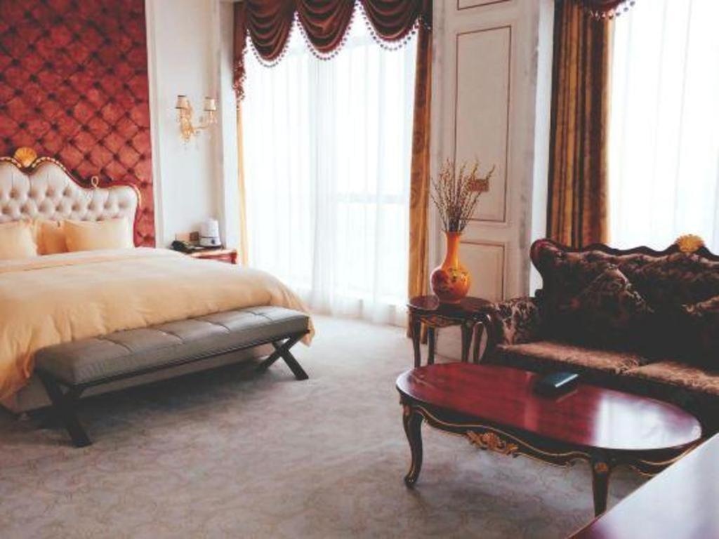 Eurasia Convention International Hotel Vuhan Dış mekan fotoğraf