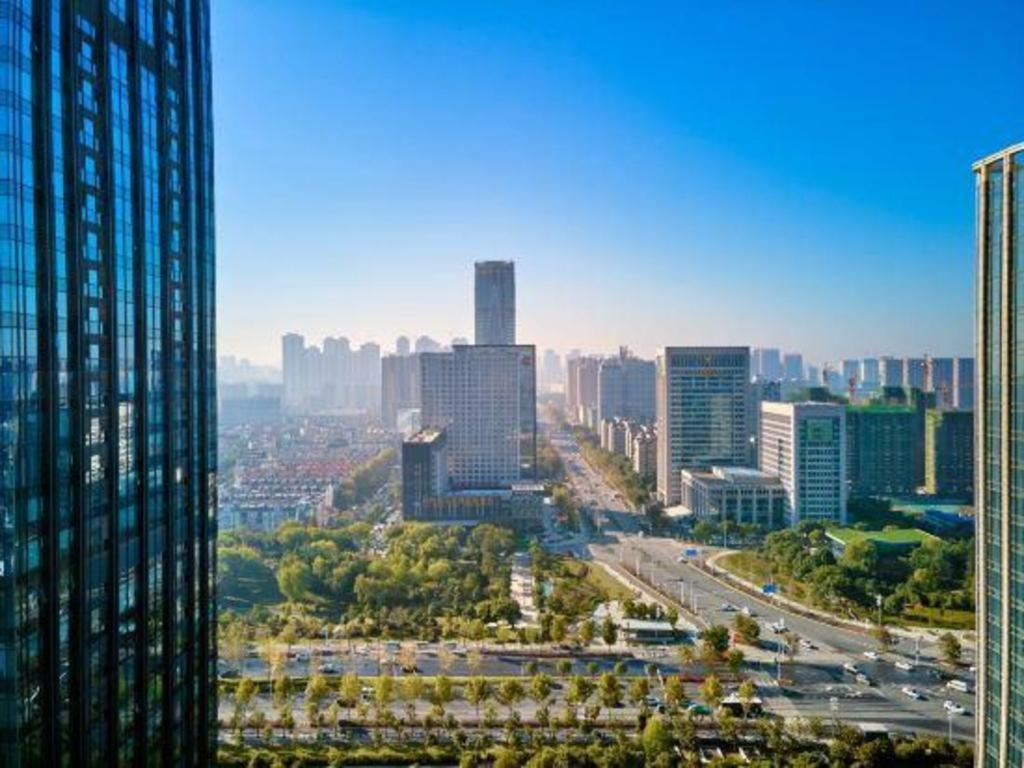 Eurasia Convention International Hotel Vuhan Dış mekan fotoğraf